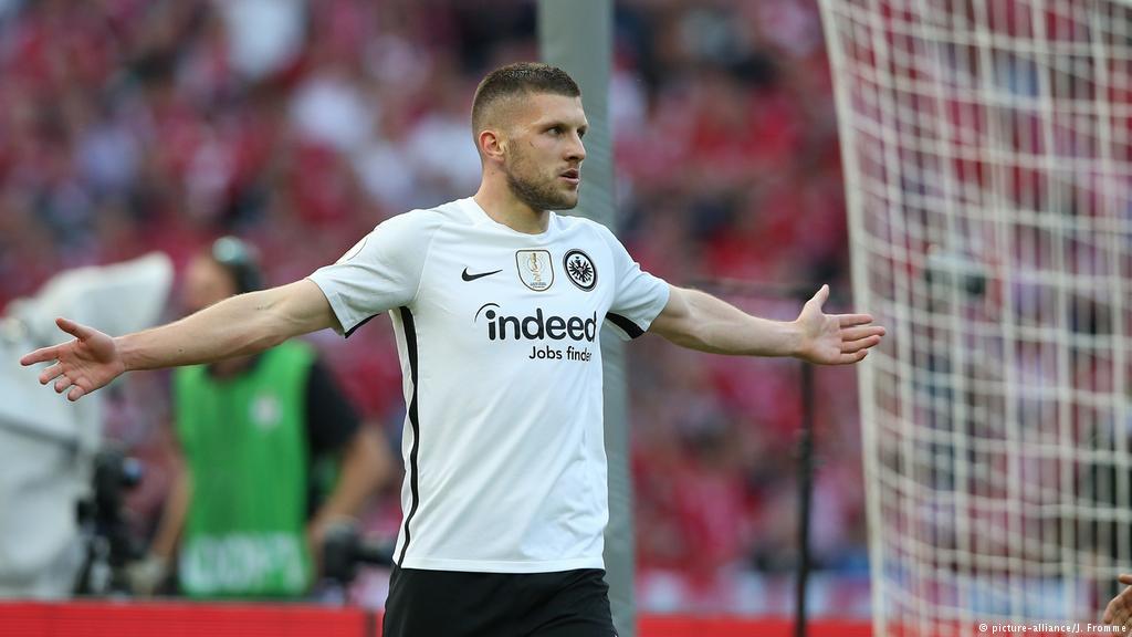 2018 German Cup winner 2018 World Cup finalist  Happy 25th birthday, Ante Rebic!
It\s been a great year so far. 
