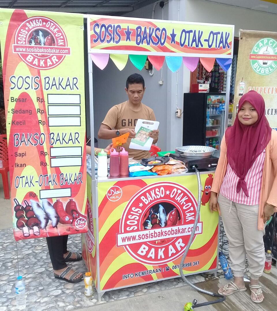 Cantik Banner Jualan  Sosis Erlie Decor