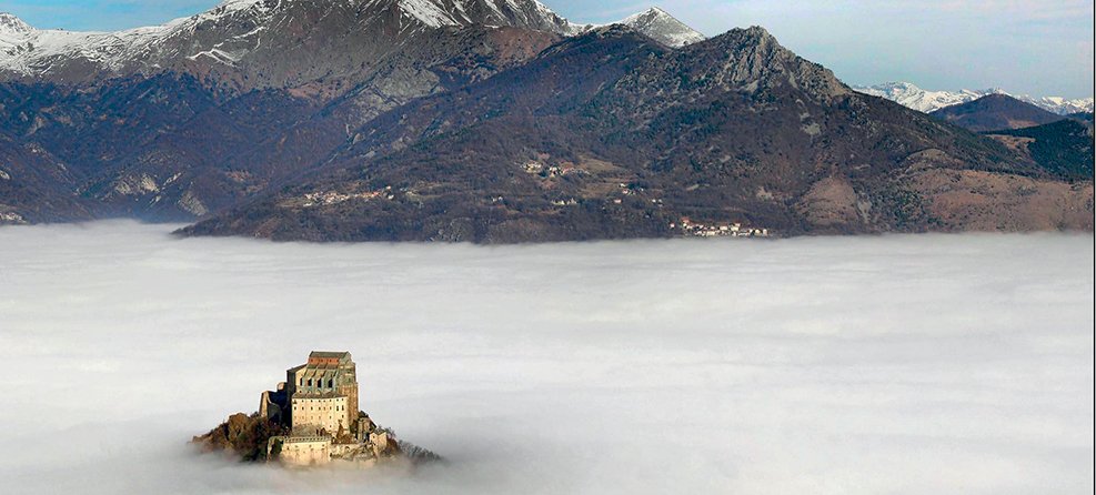 amazing_italia's tweet photo. #DiscoverPiemonte
#Sacra di #SanMichele !!
#abbey #religious #valley #rocks #suggestive #landscapes #nature #mountains #visit #north #peace #relaxing #Enjoy #beauty #attracrive #emotions #exciting #addicted #uniqueplaces #wonder #italian #culture #art #traditions #charm #stupor https://t.co/HkYTOpsOEZ