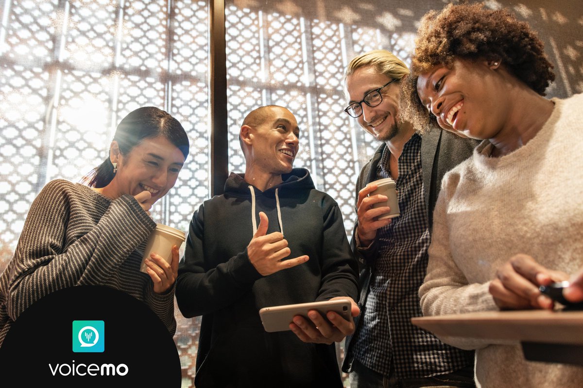 voicemo_app's tweet photo. #voicechat #voice #voicemessages #voicemo Start talking with your friends with VoiceMo. Get it now https://t.co/HMsIgliyf5 https://t.co/jAGLABlz0H