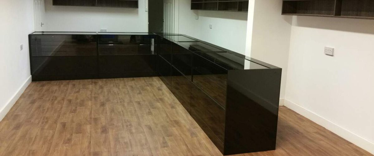 Black Gloss Counters &amp; Reception Desk tinyurl.com/y8jj4fcu