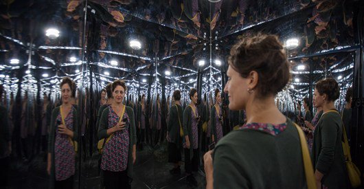 FACT_Liverpool's tweet photo. FACT Late Event - Tue 25th Sep at 6pm. Do you think technologies such as #AI hold the key to eternal life? Join artist collective @idatorg as they share the #InfiniteGuide & discuss ‘AI in Art’ a #FACTLates event.
FREE but booking required https://t.co/RWXtaKKc62 https://t.co/M3YOUCRazP