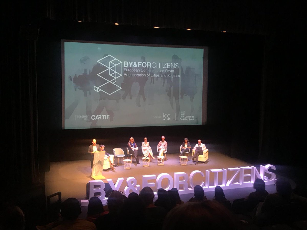 CARTIFCT's tweet photo. Our colleague @Rausan_CARTIF takes part in the smart session 2 of #ByForCitizens, about #renaturingcities, explaining the objectives of @urbangreenUP, the project, coordinated by him, which is applying #naturebasedsolutions in #Valladolid, #Liverpool and #Izmir https://t.co/mGOqjn65Mi