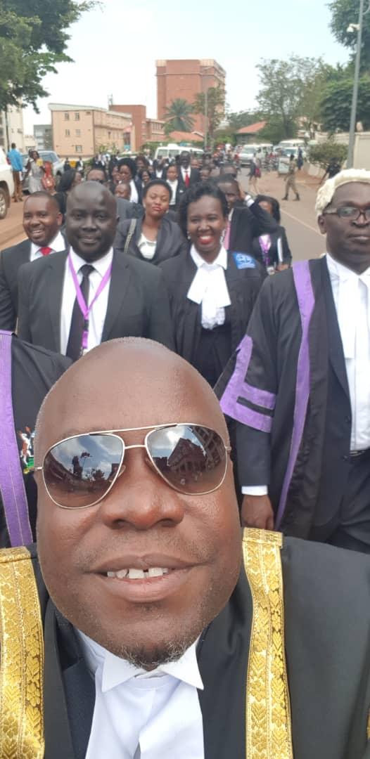 ug_lawsociety's tweet photo. Happening Now:
#BenedictoKiwanukaLecture at the High Court Kampala.
#BuildingBrigdes @JudiciaryUG
@SPKinobe2018 @PheonaWall @JLOSUganda @LaspnetUganda @Sylivinn @DGFUganda17 @LDCUganda https://t.co/N9tfk9sDZO