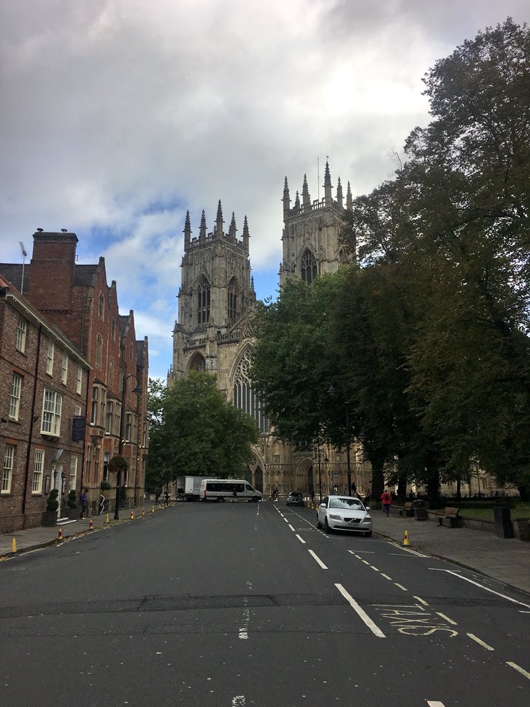 RF_Langleys's tweet photo. Another day, another event! #luckyme #yorkminster #lifeatlangleys #eventprofs https://t.co/Ad0BF0ikqb