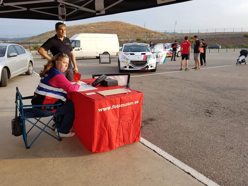 CERT: 4º Rallye Circuito de Navarra [21-22 Septiembre] DnmqdTsX0AAIvp6