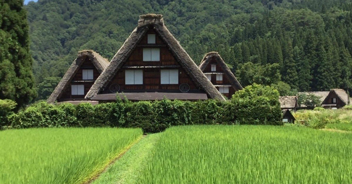By skimping or not volunteering the uncooperative villager would not find any help when his own roof needed repairing, so the system is as anti-fragile as the material used in the roof itself, thatch grown on common land, reaped and stored collectively in the same system of Yui.