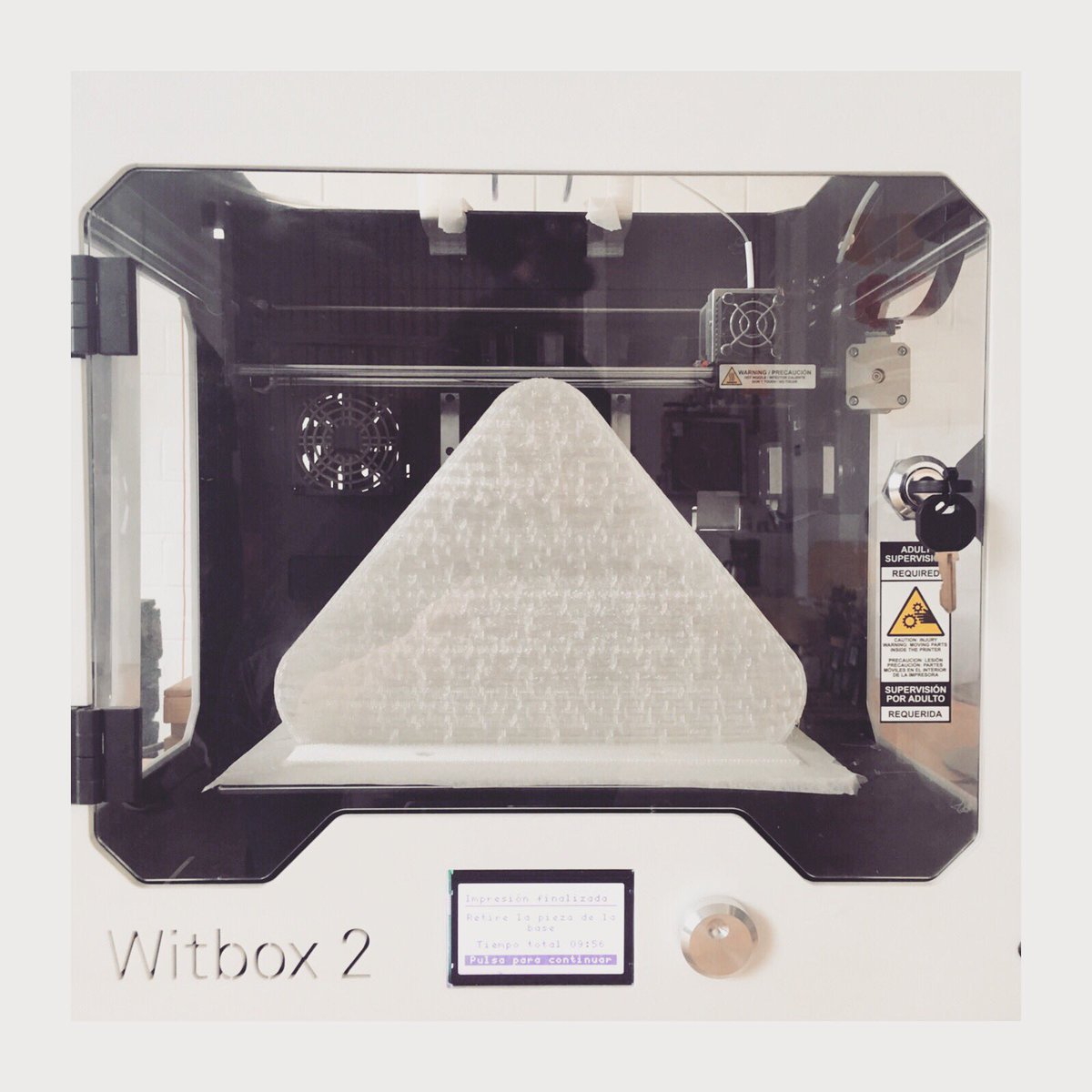 commedesmachine's tweet photo. Un milhojas digital 🍰
New textures, new possibilities, new textiles
+ #filaflex @recreus3D
#recycable #3dprinted #textiles #ethicalfashion #fashionfutures #technology #innovation #impression3d #stampa3d #impresion3d #sostenible #rethinkingmaking
#jumptothefuture https://t.co/bcjiWQ9U5B