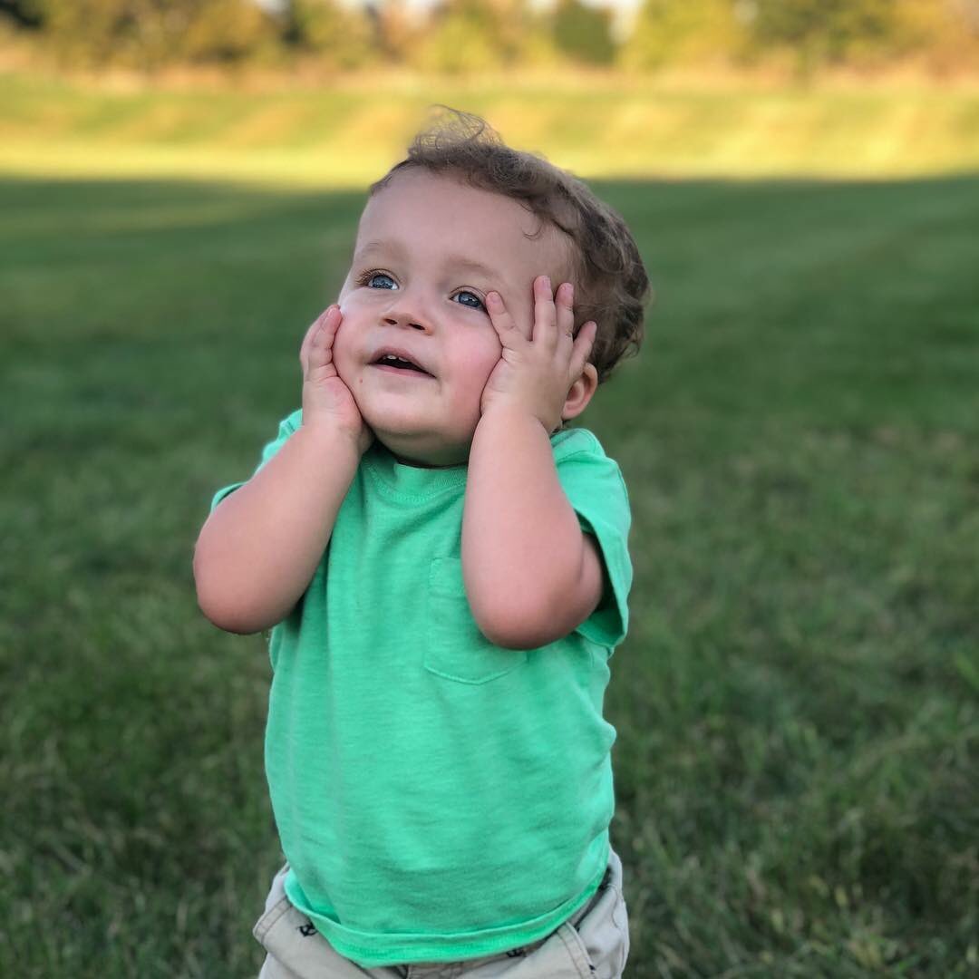jonbartelt's tweet photo. Take time today (and everyday, if you can) to observe the wonders that are all around you and share your joy with others.  A master lesson from this guy. https://t.co/FseaLPD6c8