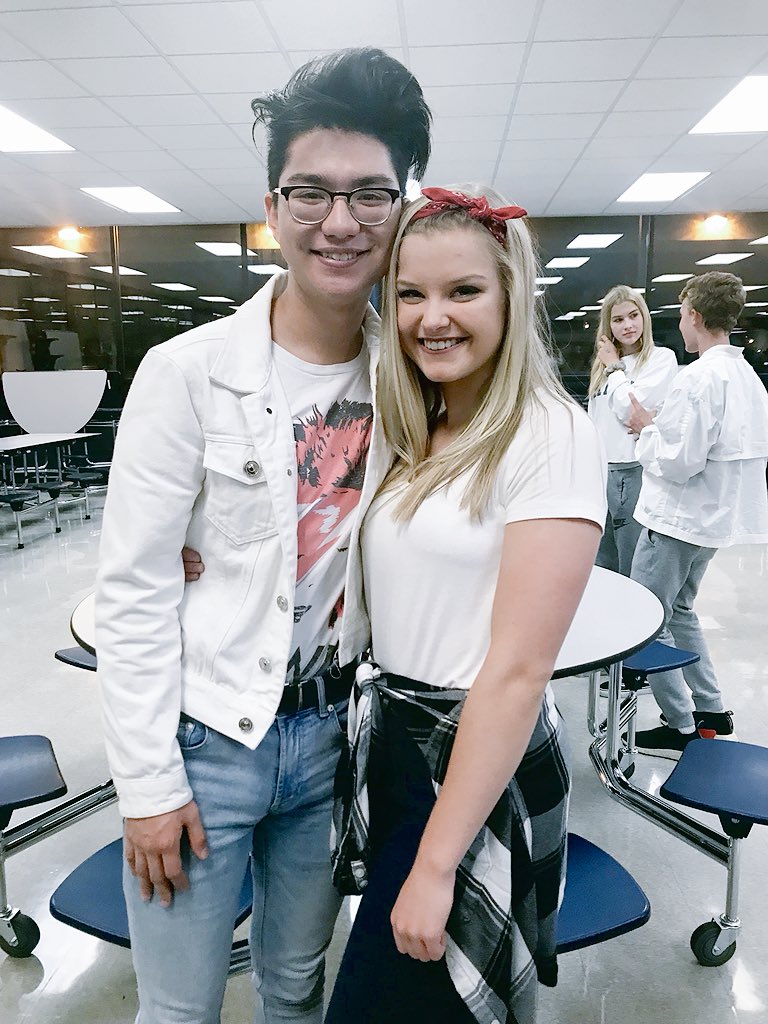 faithrogers01's tweet photo. last variety show was a bop and a half #oghoco18 https://t.co/fuAJ6QuOKA