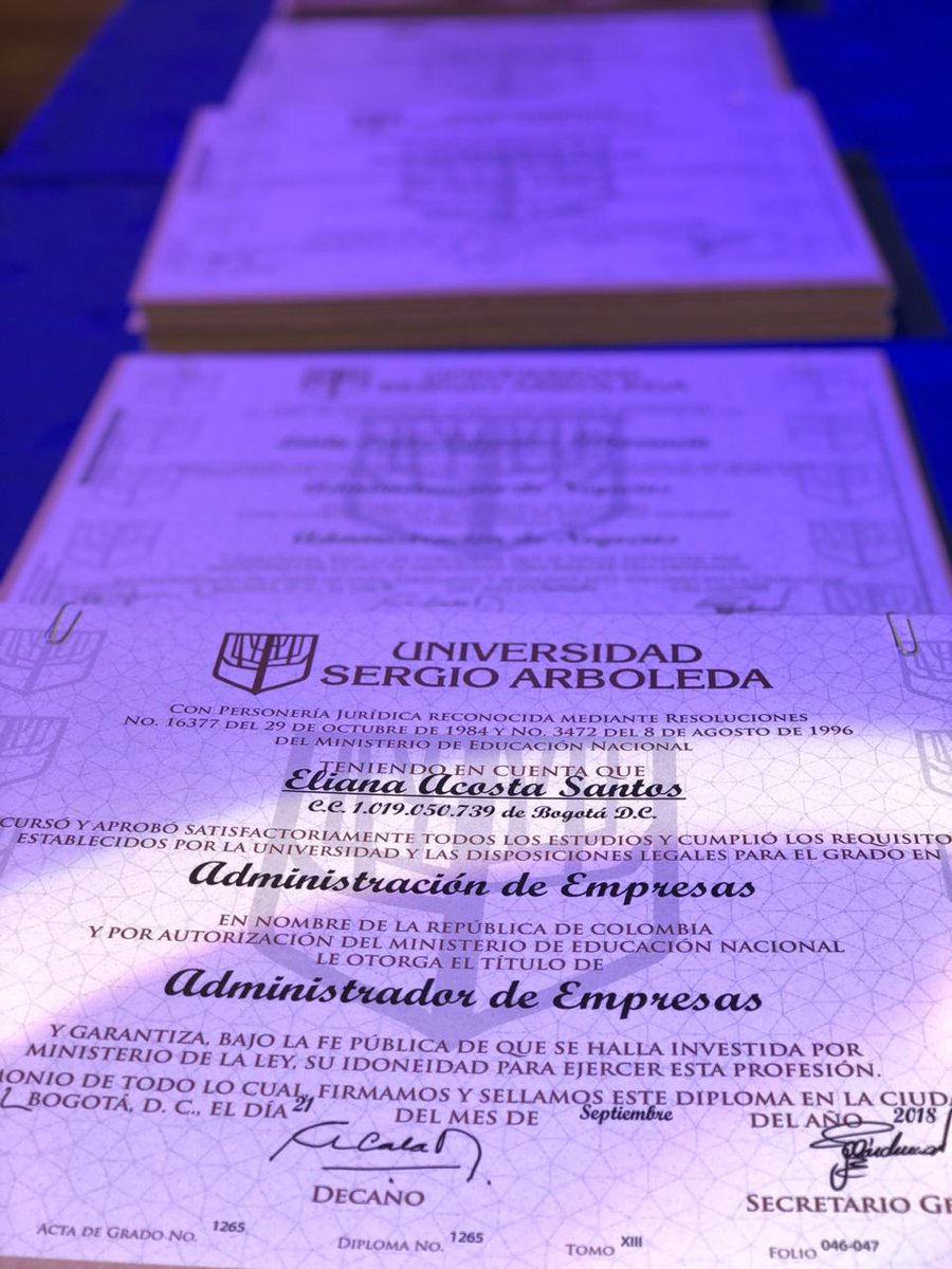 USergioArboleda's tweet photo. #SerSergistaEsParaSiempre
#Grados2018II 
🎓🎓🎓🎓🎓
Se acerca el gran momento que por años nuestros estudiantes han cultivado. https://t.co/jbj83cZNms