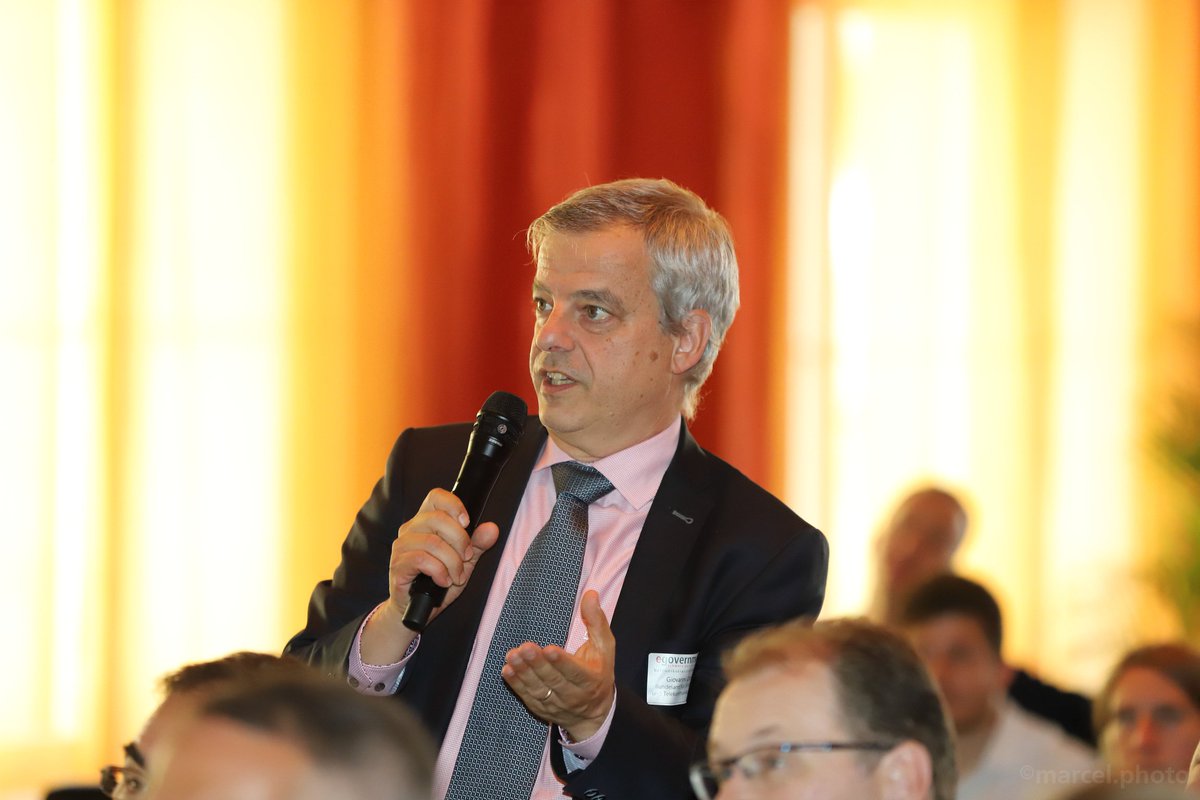 DigitalGovCH's tweet photo. Das war die Netzwerkveranstaltung 2018: die Präsentationen und Fotos sind online https://t.co/UELPTy2xbN #eGovNetwork https://t.co/eFyE2VEQct