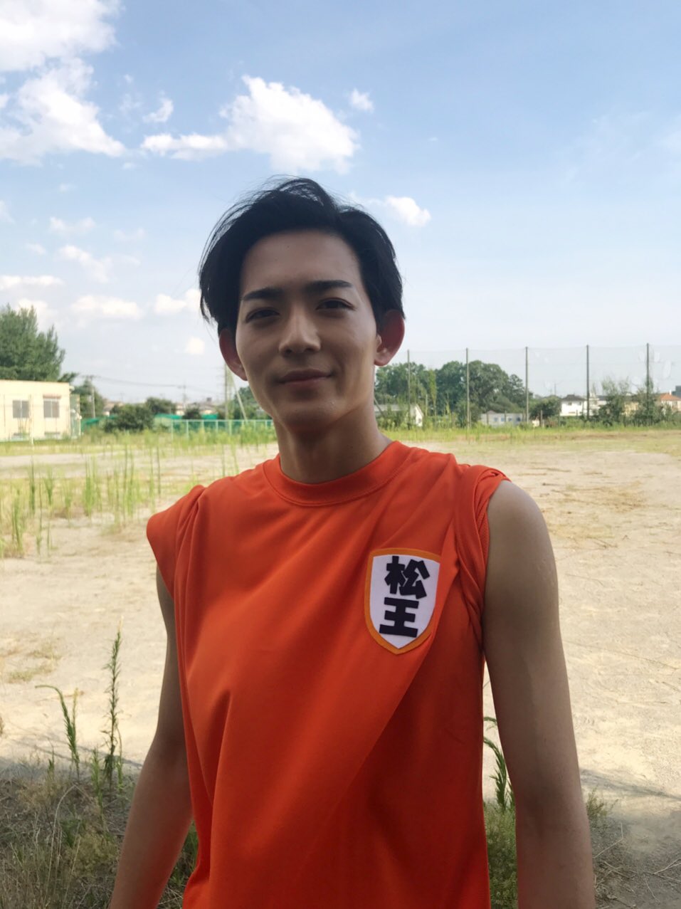 竜星涼スタッフ 公式 みなさん こんばんは 竜星マネです この後 よる11 15 テレビ朝日系 激レアさんを連れてきた ドラマシアター 激アツ ヤンキーサッカー部 の前編が放送します 野人岡野さんの熱くて泣ける青春の詰まった