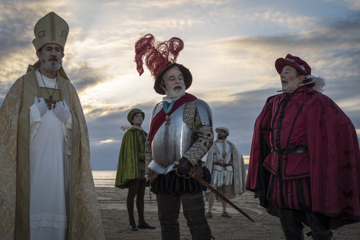 Carlos V Laredo El Desembarco (@carlosvlaredo) on Twitter photo Hoy toda España mira a #Laredo porque #Españadirecto de <a href="/rtve/">RTVE</a> estará esta tarde a las 19, 44 en la Avenida de Miramar para contarle a todo el país que Carlos V Desembarca esta noche en la Playa Salvé. ¿Te lo vas a perder? @Edyasenjo <a href="/CAROLUSVEMPEROR/">CAROLUS V IMPERATOR</a> <a href="/cantabriaes/">Gobierno Cantabria</a> <a href="/imagoontour/">Imago OnTour</a> Hoy toda España mira a #Laredo porque #Españadirecto de <a href="/rtve/">RTVE</a> estará esta tarde a las 19, 44 en la Avenida de Miramar para contarle a todo el país que Carlos V Desembarca esta noche en la Playa Salvé. ¿Te lo vas a perder? @Edyasenjo <a href="/CAROLUSVEMPEROR/">CAROLUS V IMPERATOR</a> <a href="/cantabriaes/">Gobierno Cantabria</a> <a href="/imagoontour/">Imago OnTour</a>