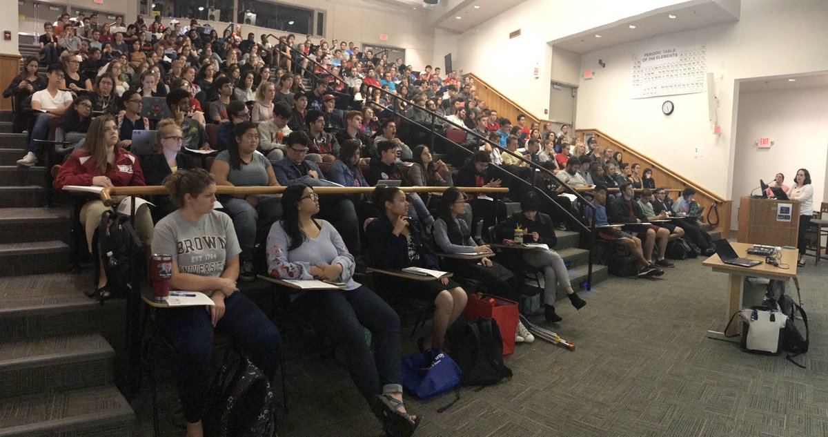 WPIAdvising's tweet photo. Great turnout of over 200 #sophomore GOATS learning about the IQP application process at the #sophoMORESuccessProgram last night! https://t.co/mNESleSptx
