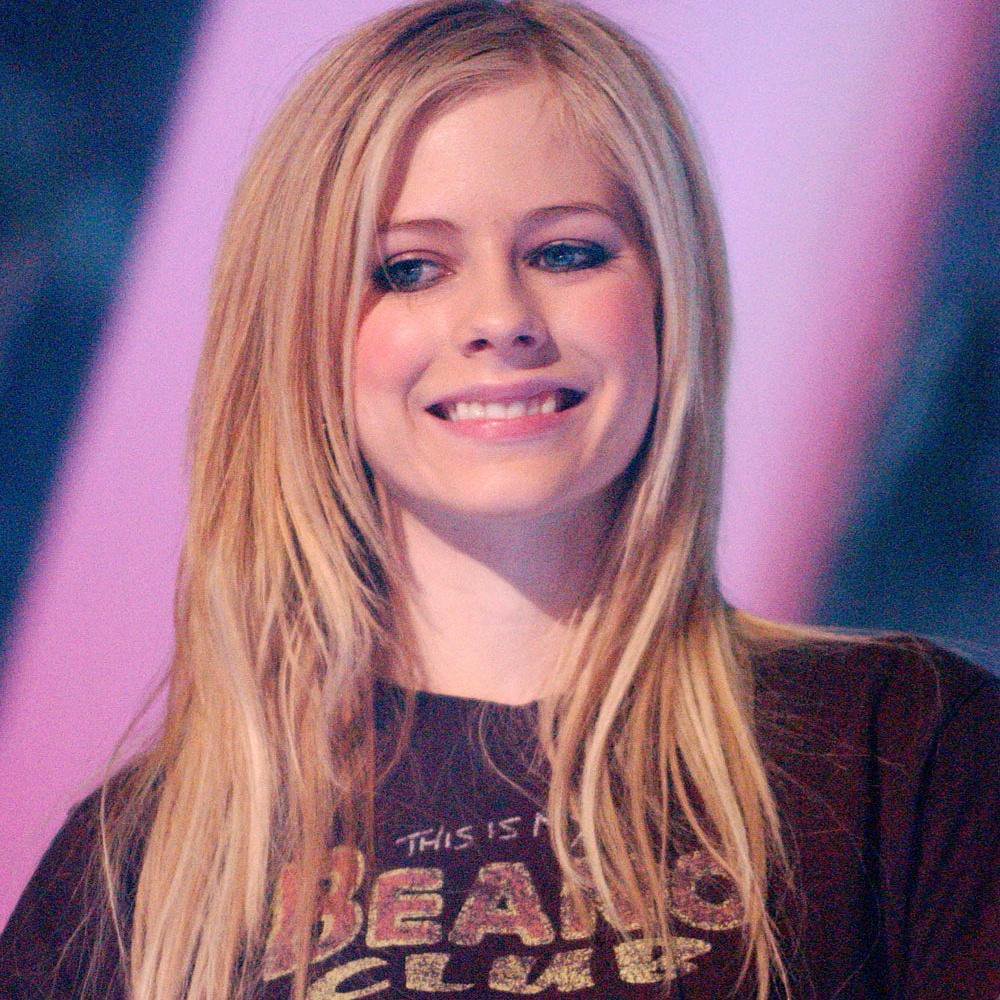 Happy Birthday Avril Lavigne 