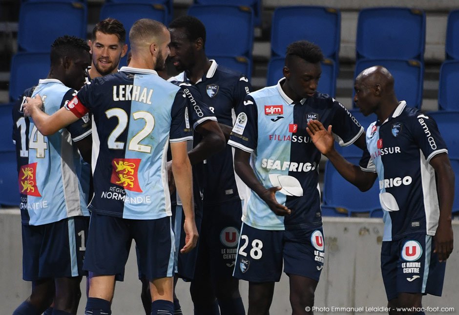 eajfofficiel's tweet photo. 📍Le séminaire de la formation multimodale se déroulera le 4-5 &amp; 6 décembre au sein du club du @HAC_Foot ! #EAJFLive #Football https://t.co/uBMRknCJbF