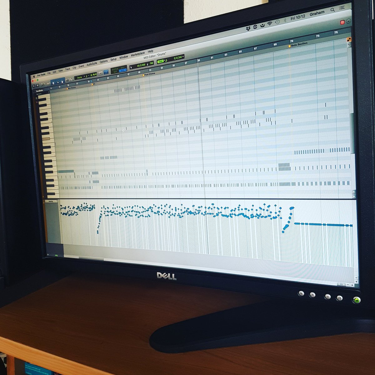 GrahamWaller's tweet image. Programming drums is oddly therapeutic. Getting some pre pro done in the cave today. #studio #drums #drumprogramming #preproduction #producer #newmusic