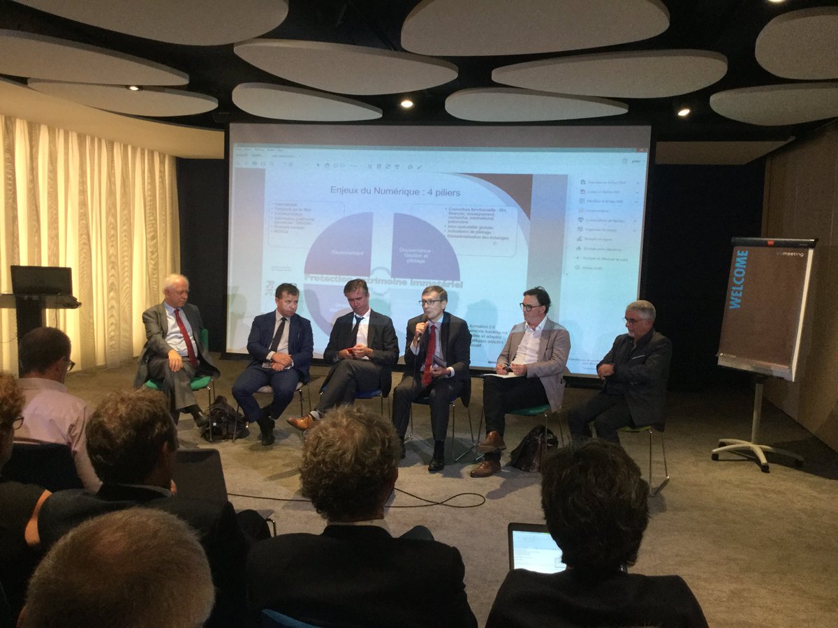 #Agilité et @Amue_Com durant les deux jours du séminaire <a href="/ADSI_FR/">ADSI ESR</a> : Table ronde sur les stratégies nationales et locales pour gagner en agilité avec <a href="/AMSTEPHUE/">Stéphane Athanase</a>, Mutualiser par l'édition logicielle sous différentes postures par <a href="/HuguesPonchaut/">Ponchaut Hugues</a>, Projets en Prod' <a href="/pcscol/">PCScol</a> &amp; #caplab