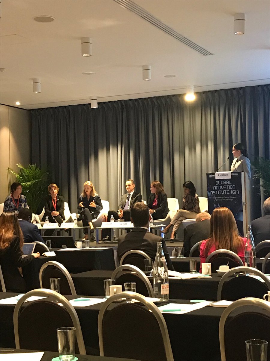 IsabelleJenkins's tweet image. So pleased to see the panel on Women in FinTech - is Gender Equality here? #afme #GI2 what a powerful panel. Isabelle Corbett, R3, Adriana Ennab, CS, Veronique McCarroll, Credit Agricole, Annik Bosschaert, BNYM, Allison Krill, BoA, Kaushalya Somasundaram, HSBC, Gordon Grant, HSBC