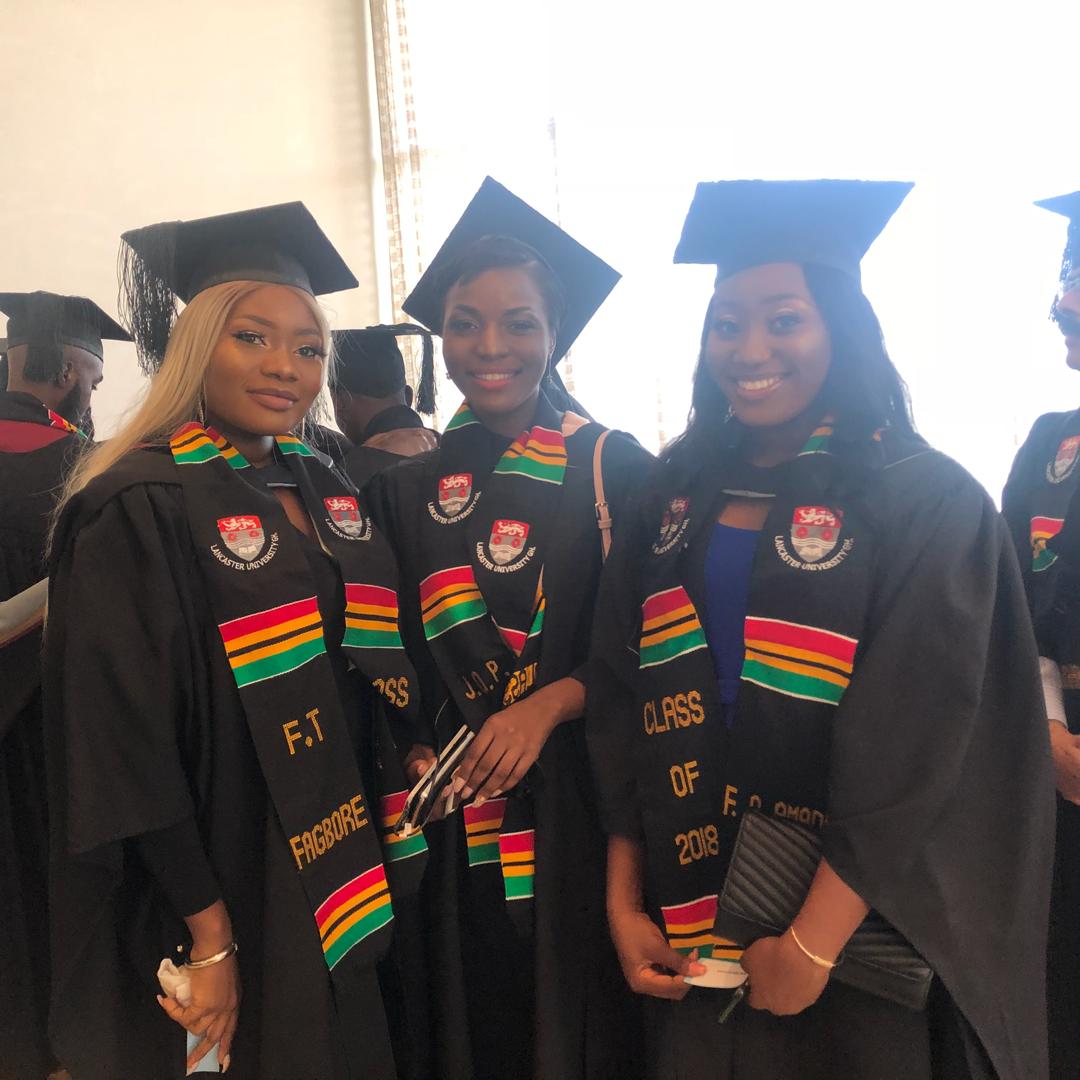LancasterGhana's tweet photo. Beautiful ladies, dapper gentlemen! #LUGGrad2018 #LUGclassof2018 #lovelancastergh #proudmoment #proudlyLUGhana https://t.co/aqHLN4nCil
