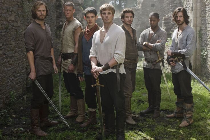 gajamars204's tweet photo. I MIEI BAMBINI #10yearsofmerlin https://t.co/mpWiCFX8a8