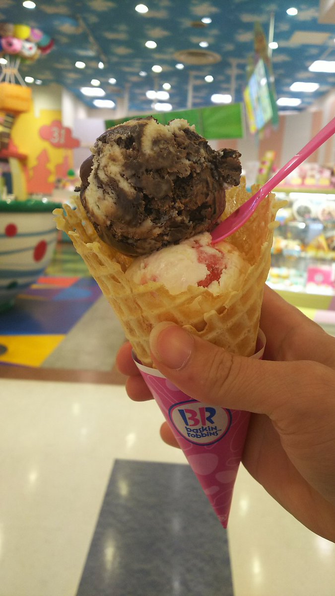 福田武彦 در توییتر 久々の31 サーティワンアイスクリーム ダブルが安い ストロベリーチーズケーキ ロックンボールチョコレート