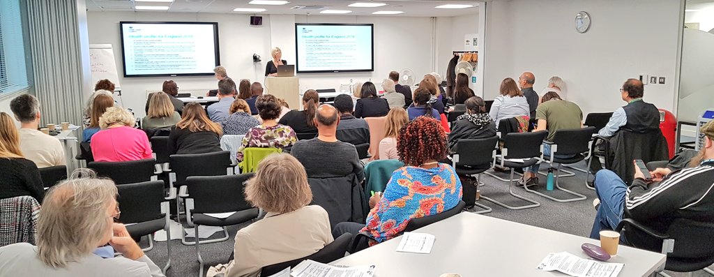 ageuklondon's tweet image. We&apos;re now joined by @HindleLinda who is discussing ways to prevent deterioration of mental and physical health #MaP #MaPProject