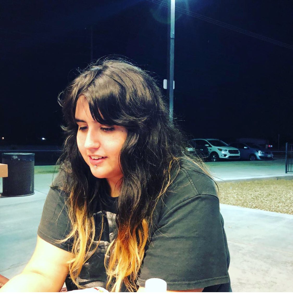 theunschooldad's tweet image. I can’t believe our daughter Rosy will be 18 in a few weeks! She has never spent a day in a classroom, yet has always been able to pursue her passions. She illustrated a book when she was 13 and is getting ready to go to college to become a RN. #radicalunschooling #unschooling