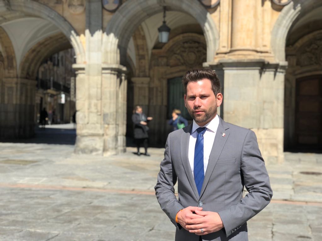 📻 El portavoz de <a href="/CsSalamancaCiud/">Ciudadanos Salamanca Ciudad</a> <a href="/Alexgbueno/">Alex G Bueno</a> hace balance de las Fiestas 2018 en <a href="/EsradioS/">EsRadio Salamanca</a>: "Hemos pedido que el año que viene se refuercen las líneas 3 y 6 de autobuses para evitar embotellamientos y facilitar la vida a los salmantinos para que disfruten al 100% de la ciudad"