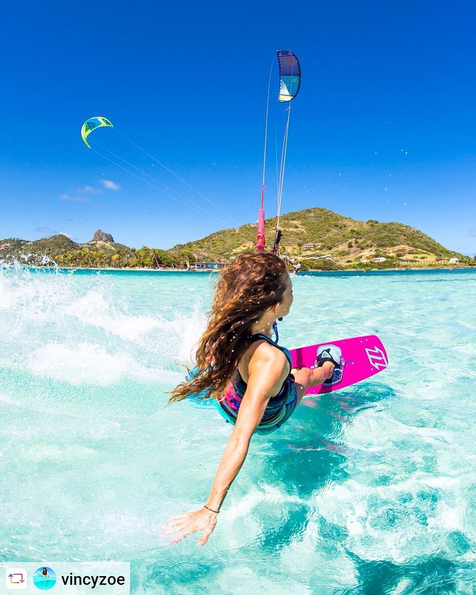 linkupsvg's tweet photo. The mood inside when you know it's Friday! #tgif
Oh, Good morning everyone! ☀️
---
#friday #fridsymood #linkup
#unionisland #jtprocenter #weekendvibes #kitespot #kitesurf #girlsthatkite #islandlife #caribbean #thekiteshots 📷 @jeremietronet @jtprocenter 🏄♀️ @vincyzoe https://t.co/wogqyLyOgd