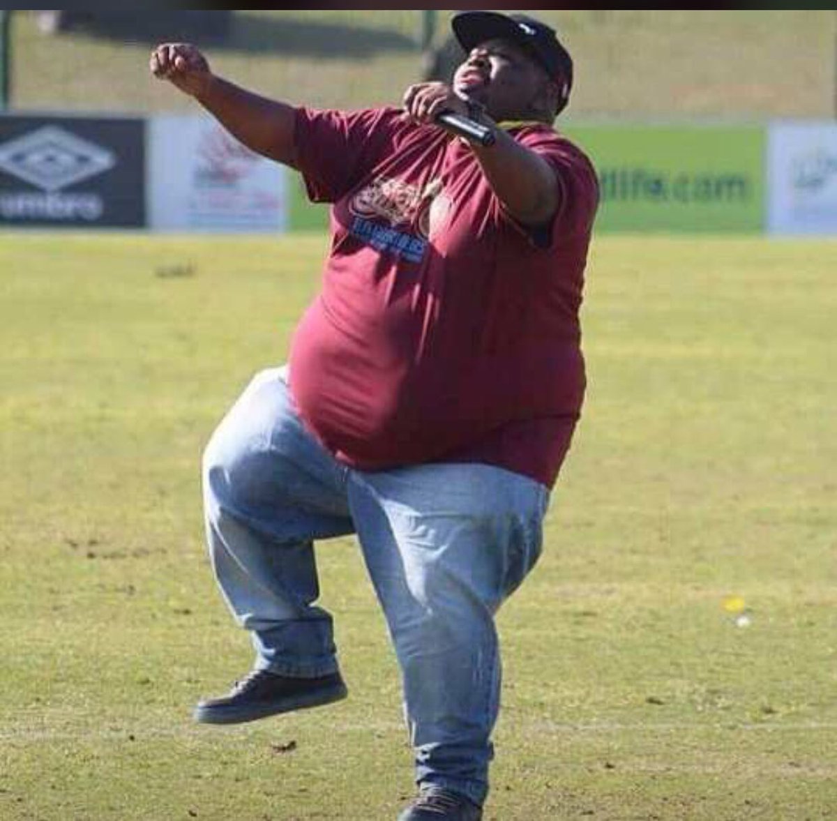 IamVuvu710's tweet photo. Washa wena #DJSandisoMyGF @DJSandisoSA @DJTira @PrinceBulo https://t.co/7fgPET3IGT https://t.co/GhK63mhQ1t