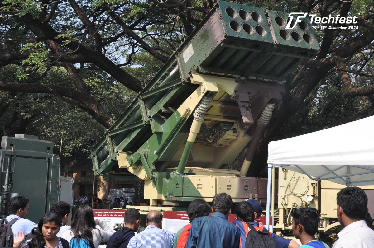 Techfest_IITB's tweet photo. Bringing out the Big guns at last year's Tech Expo with The Indian Army....
#Techfest2017 #indianarmy #techexpo #defense #tech https://t.co/XsekbLjm3P