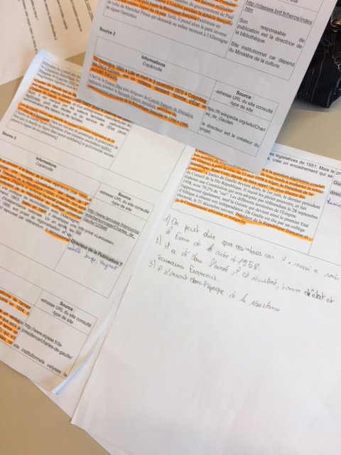doctambuler's tweet photo. Travail avec le document de collecte pour la séquence et les recherches sur le héros avec les 2 BAC PRO. Étape 2 d'appropriation des informations. Notions info-doc : source d'information, pertinence et fiabilité de l'information, auteur. #EMI #documentdecollecte #profdoc https://t.co/xSM2RH9J7v