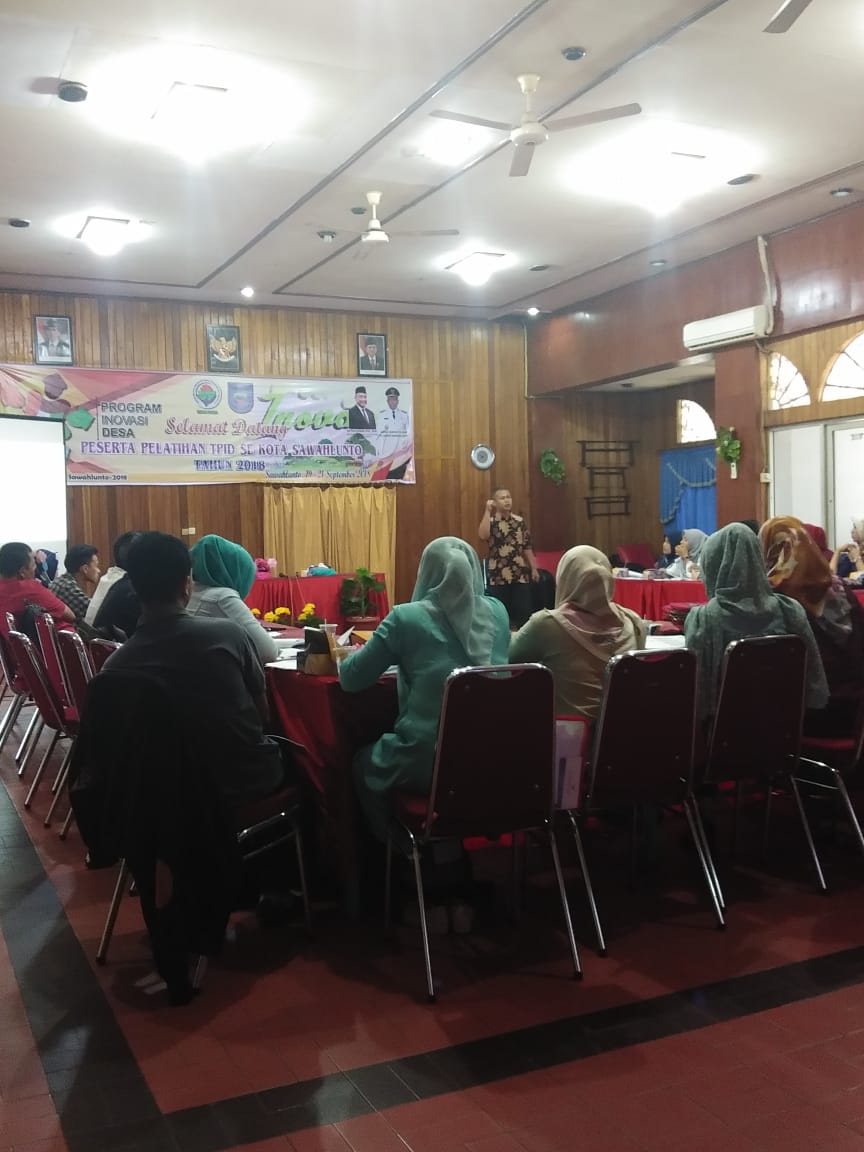 anshari_azra's tweet photo. Pelatihan TPID se-Kota Sawahlunto TA. 2018. 
#ProgramInovasiDesa 
#TPPISumbar
@EkoSandjojo @taufikmadjid71 @fachrilabalado @SyafrizalUcok @ms_feri @Tan_Rajo @Armelia30148352 @delzifajri @EDelemard https://t.co/4y2gxCq0fK