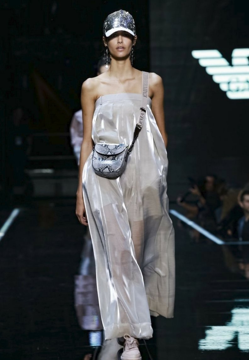 Formerly MP Management. Now @selectmodelmgmt tweet media