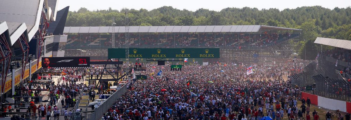 SilverstoneUK's tweet photo. 📕| A bit of lunch time reading today...

The #CroftyBlog has arrived! This week @CroftyF1 talks all about the future of #F1. Read more here: ⬇️ 

https://t.co/K2R8wKkcdx https://t.co/PBAhckv4hf