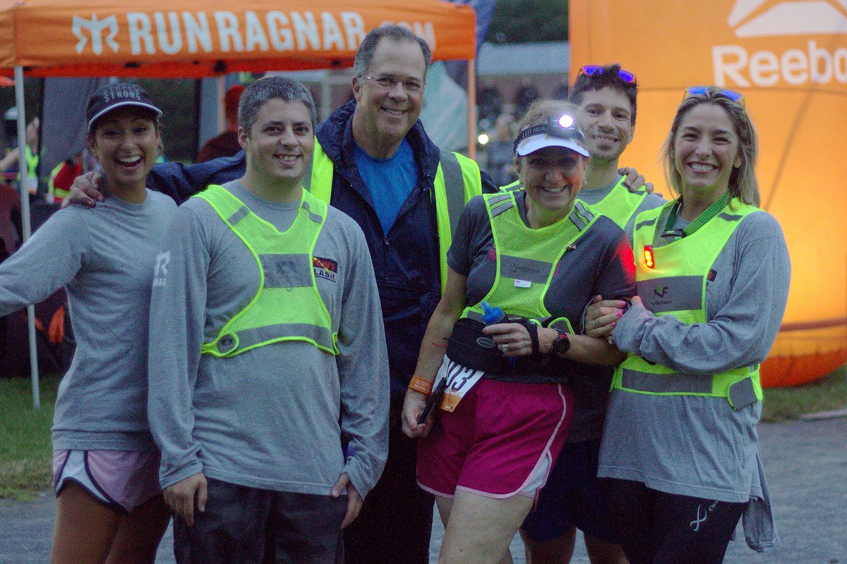 KevinMontano's tweet photo. It’s go time!! @BenitaZahn is first up to kick off #TeamNewsFlash.
#13Ragnar #Runchat #5Run8 https://t.co/mmN1i5y6th