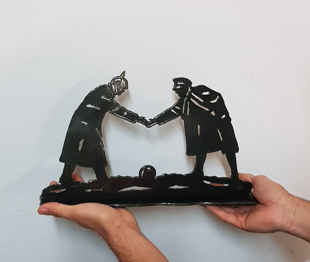 PMA_888's tweet photo. The Truce Statue £45 from 4mm thick powder coated mild steel.

Metal art ornimental replica of the truce statue set in the gardens of the bombed out church, Liverpool 
The Christmas Truce of 1914
#truce #alltogethernow
https://t.co/epwBRGA4D1 https://t.co/LjGqUW2sEy