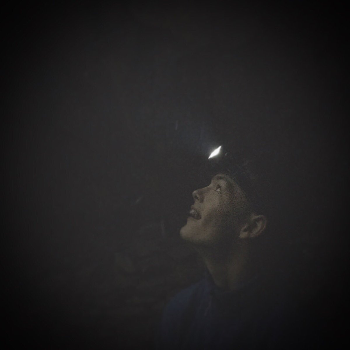 Adventure21Ltd's tweet photo. Exploring caves and mines with Lewis my youngest son.
.
.
.
#dadandsons #dadandlad #dadsandlads #dadsandsons #cathedralcavern #langdale #coniston #lakedistrict https://t.co/kGqwV599Ma