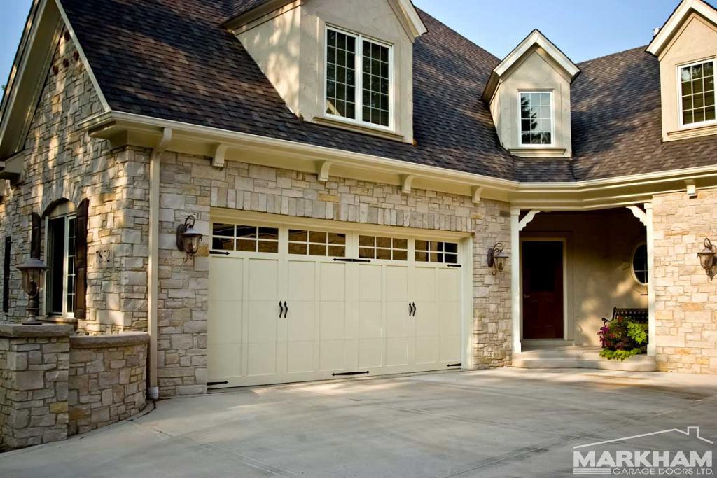 3 Money-Saving Reasons to Check Your Garage Door Seals markhamgaragedoors.com/3-money-saving…