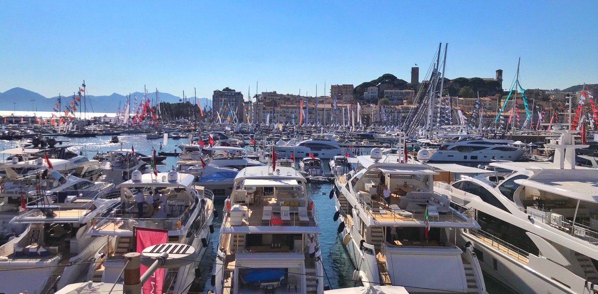 ✨News Available on our website about the 41st Cannes Yachting Festival: buff.ly/2QOWTdR
<a href="/YachtingCannes/">Cannes Yachting Festival</a> #cannesyachtingfestival #cannesyachtingfestival2018 #yachting #Cannes