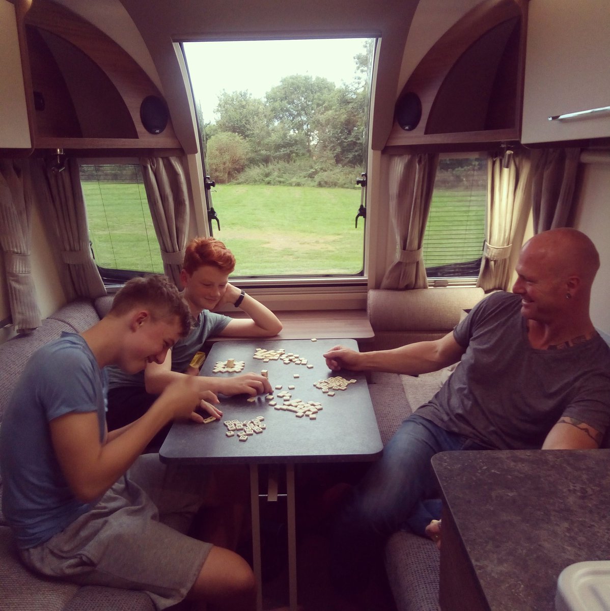 Ourtravelfamily's tweet photo. 2 weeks today will be our 1 year anniversary of moving into our caravan...We've come a long way since that 1st dodgy awning😂 #caravanning #Caravan #FamilyTravel #adventure #vanlife #FridayFeeling #NoRegrets https://t.co/mI2YTHKzgk