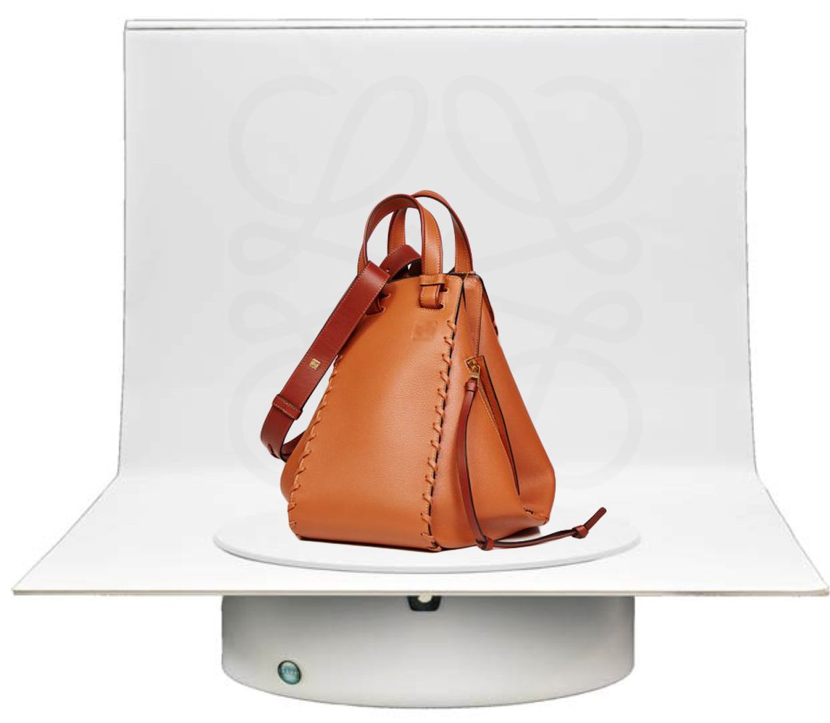 iStnerPhotoTech's tweet photo. Y ya tenemos otro cliente importante satisfecho con su adquisición de nuestra iStner Óptima 360º, ideal para realizar fotografías en 360º de producto. Visita nuestra página para ver diferentes productos.
  La venta online más en auge que nunca!
  https://t.co/B1U0G123dz https://t.co/W8HVhAFPOw