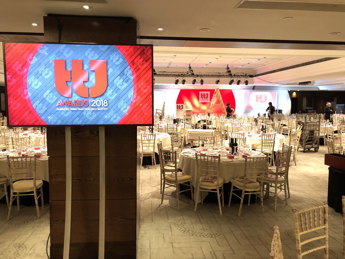 liquidmedialive's tweet photo. TTJ AWARDS looking good #ttjawards https://t.co/1MN04lK6TN