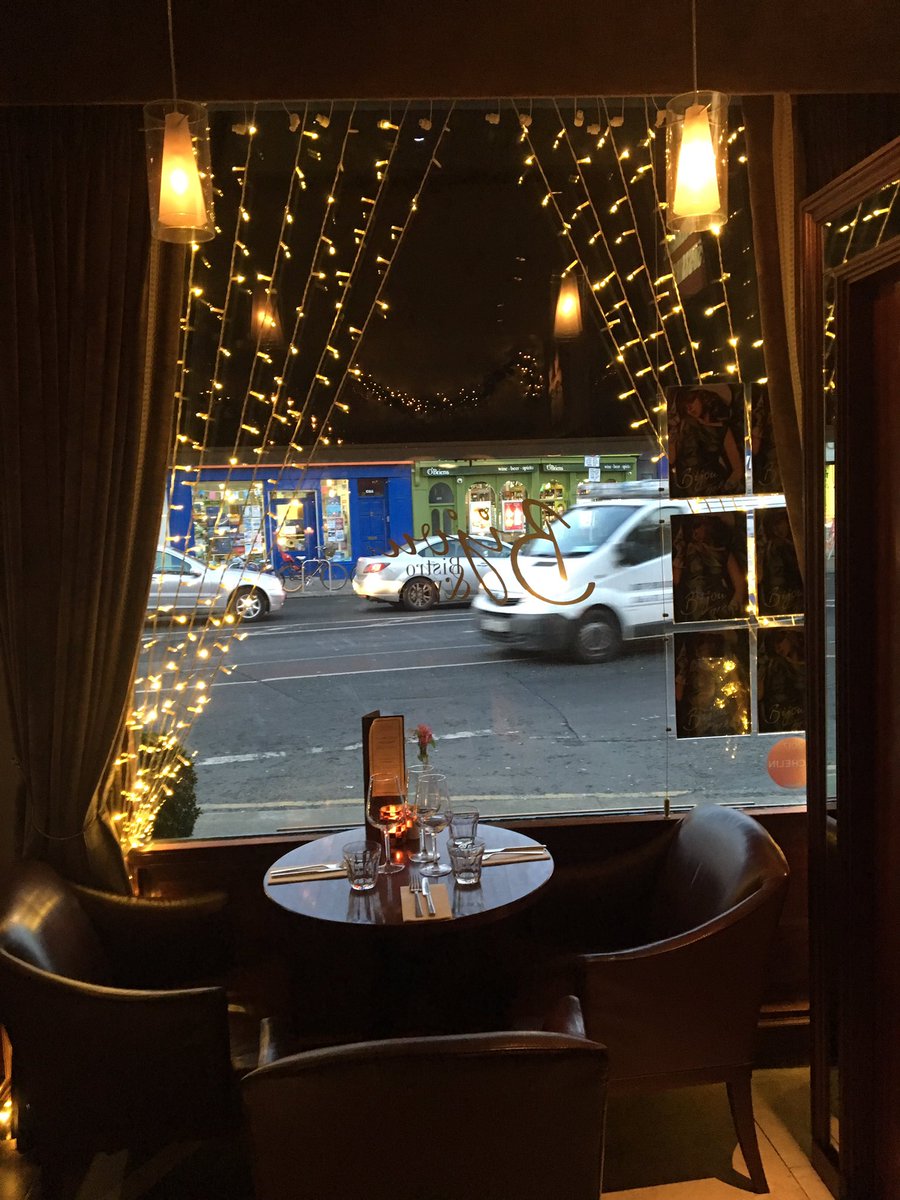 It's nearly that time of year 🎄! We are now taking bookings for any and all Christmas party's and Gatherings. Call us and ask for John and we'll sort everything out for you. Special Midweek nights also available so just ask!!!