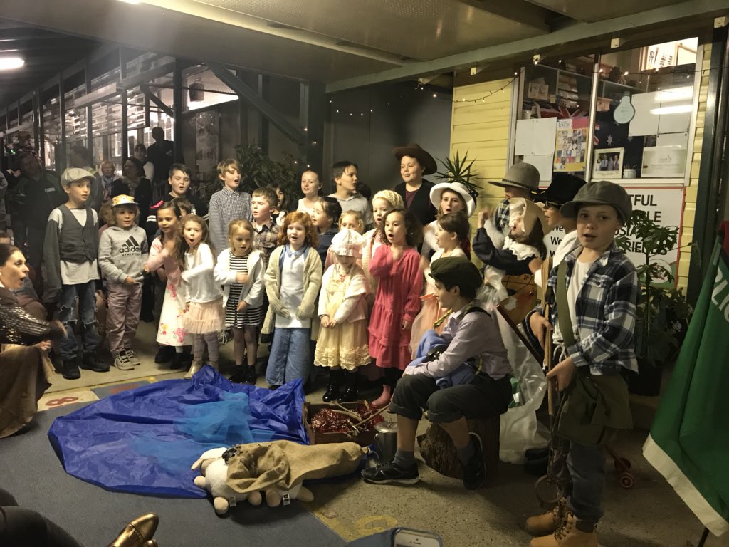 Fullerdana's tweet photo. Happy Birthday Bobs Farm Public School! 100 YEARS. An honour to represent NSW Department of Education in congratulating the school on its centenary tonight. A celebration of public education and small schools. https://t.co/onDKuW8BpM