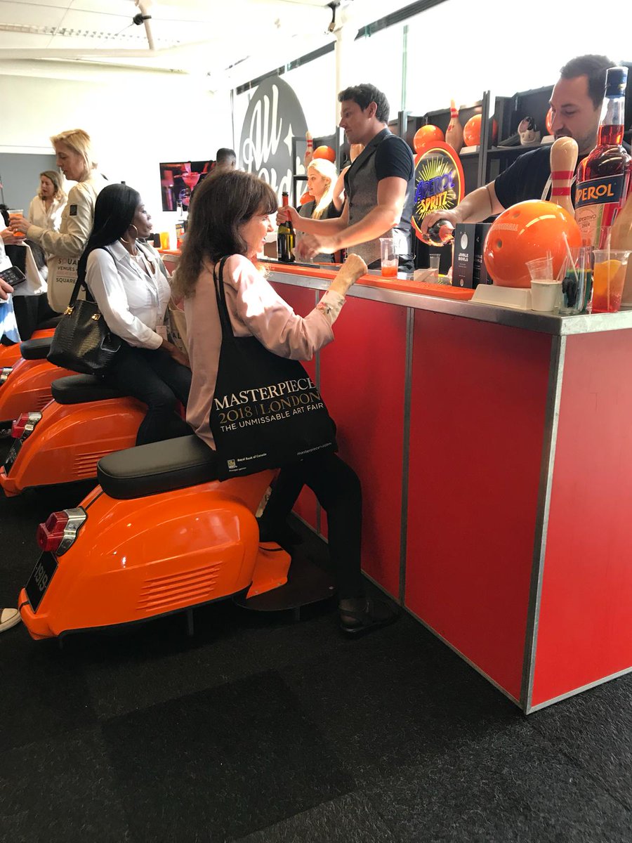 purushagordon's tweet photo. Aperol Spritz anyone? We had a great day out at @SquareMealVandE earlier this week. So many different stands showcasing some great ideas and products. Luckily we managed to find time to stop by the @aperolspritzuk stand. Loved the seating! #VELive18 #eventdrinks #eventmanagement https://t.co/xWltim21ge