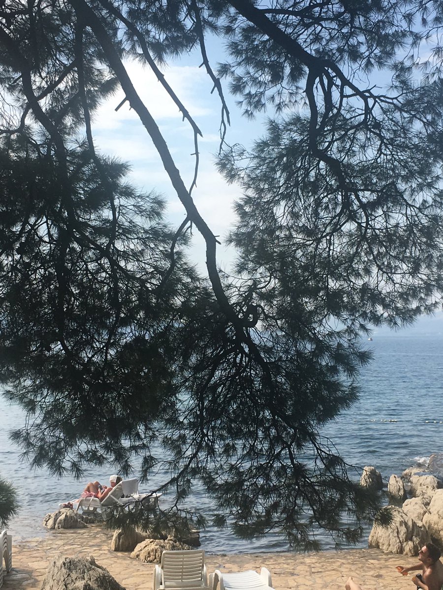Alex_Kolaric's tweet image. Unusual Friday #summerfun18 #Split