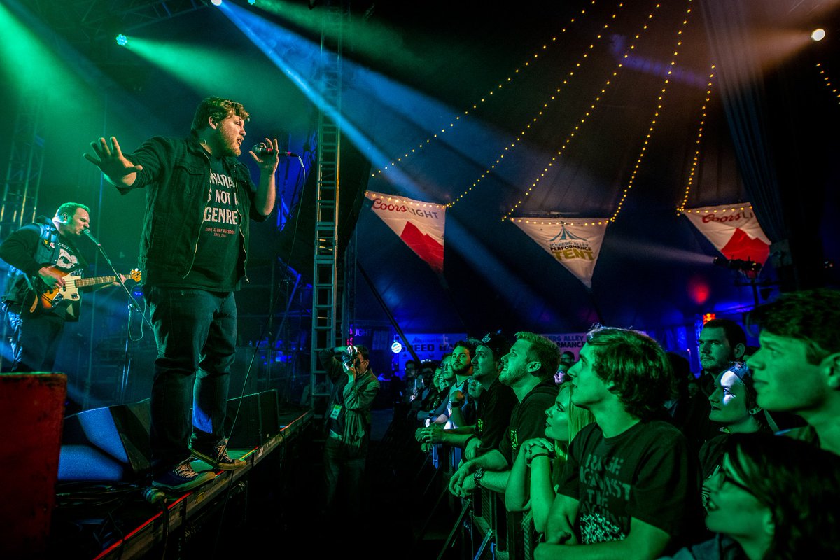 Waterfront Fire tweet media